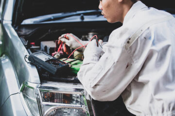 Tips Merawat Aki Mobil, Merawat Aki Mobil, Aki Mobil Soak, Tips Aki Awet, Perawatan Mobil, Aki Mobil