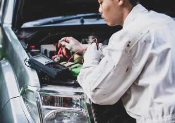 Tips Merawat Aki Mobil, Merawat Aki Mobil, Aki Mobil Soak, Tips Aki Awet, Perawatan Mobil, Aki Mobil