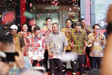 DFSK Perluas Jaringan Dealer dengan Buka Tiga Outlet Baru di Manokwari, Batam, dan Depok