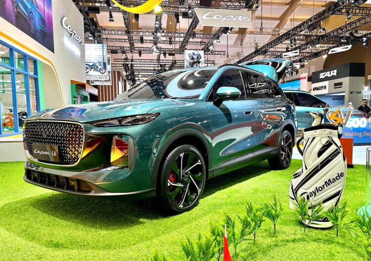 LEPAS Bawa Standar Baru Pengalaman Memiliki Mobil dengan Konsep Elegan dan Eksklusif
