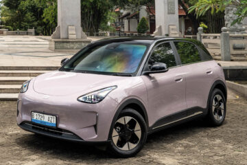 Geely EX2